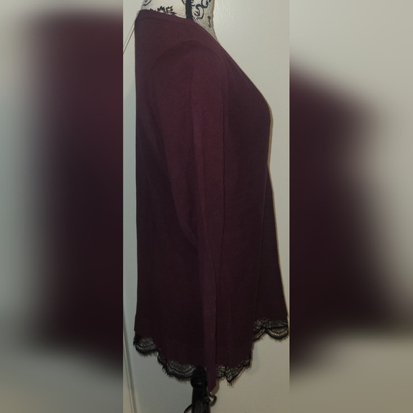 Torrid Long Sleeve Lace Trim V-Neck Tunic Sweater Sz 1/1X New With Tag - Picture 3 of 11
